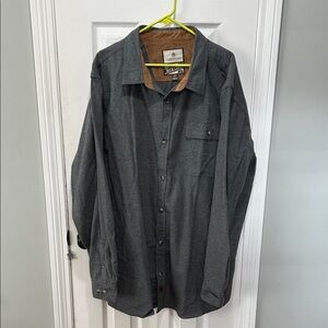 Legendary Whitetails Men's Gray Button Down Shirt
